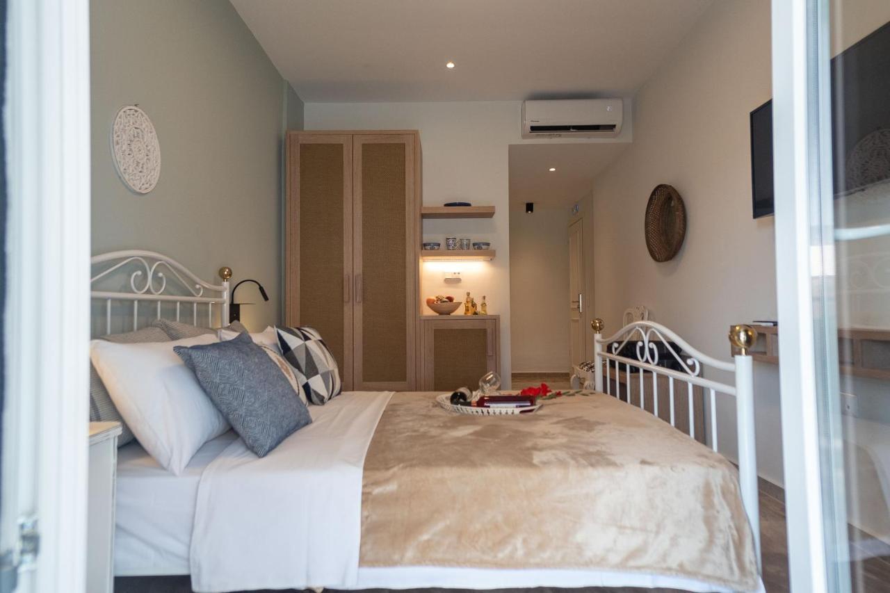 Mageiras Boutique Hotel Афитос Екстериор снимка