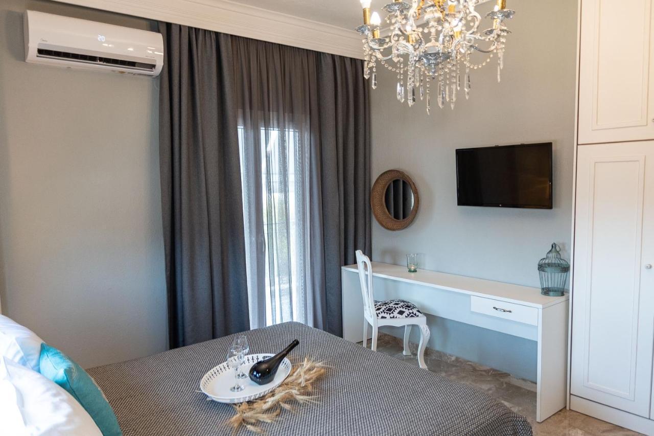 Mageiras Boutique Hotel Афитос Екстериор снимка