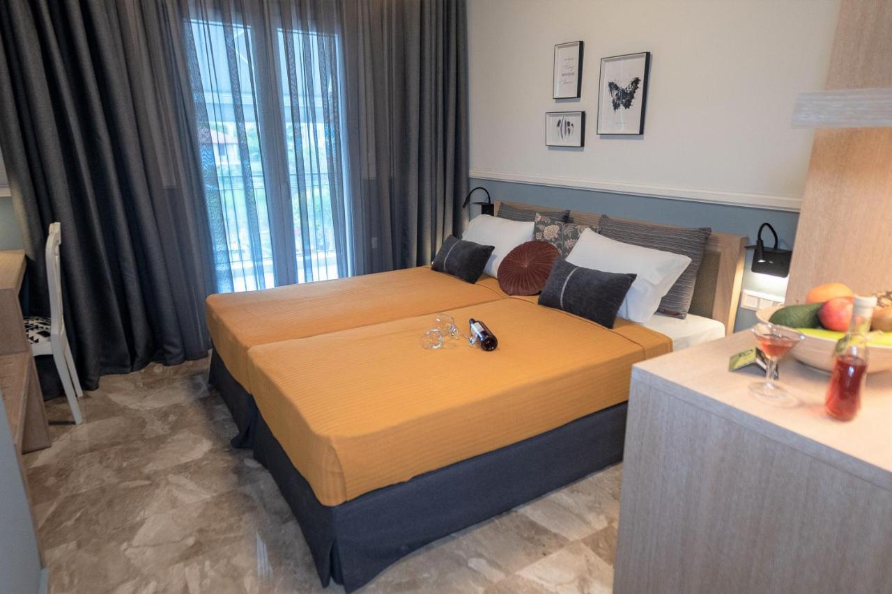 Mageiras Boutique Hotel Афитос Екстериор снимка