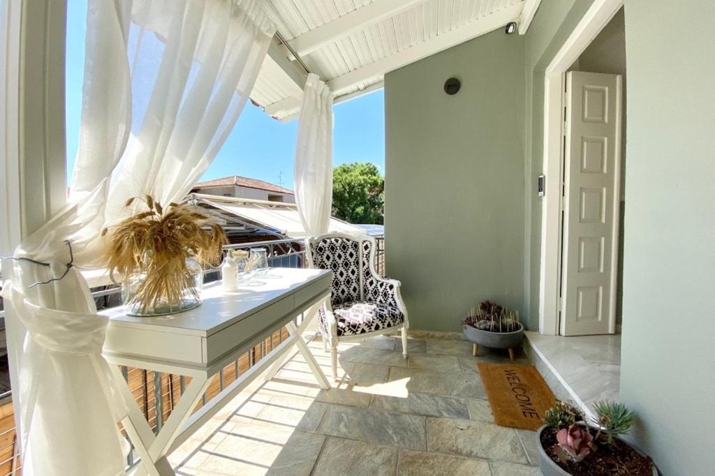 Mageiras Boutique Hotel Афитос Екстериор снимка