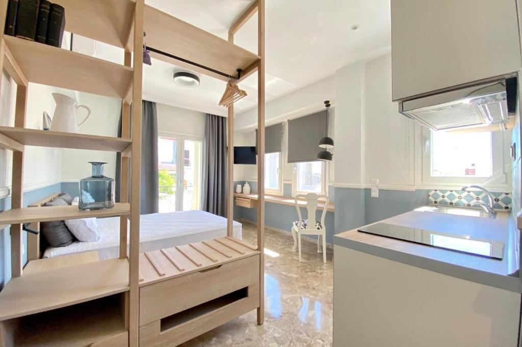 Mageiras Boutique Hotel Афитос Екстериор снимка