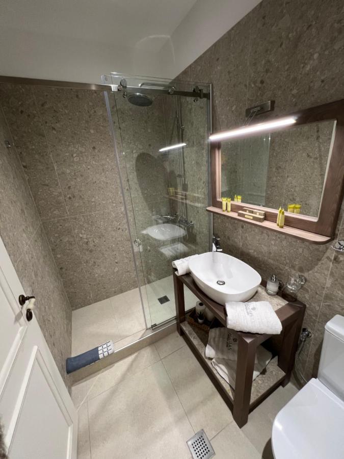Mageiras Boutique Hotel Афитос Екстериор снимка